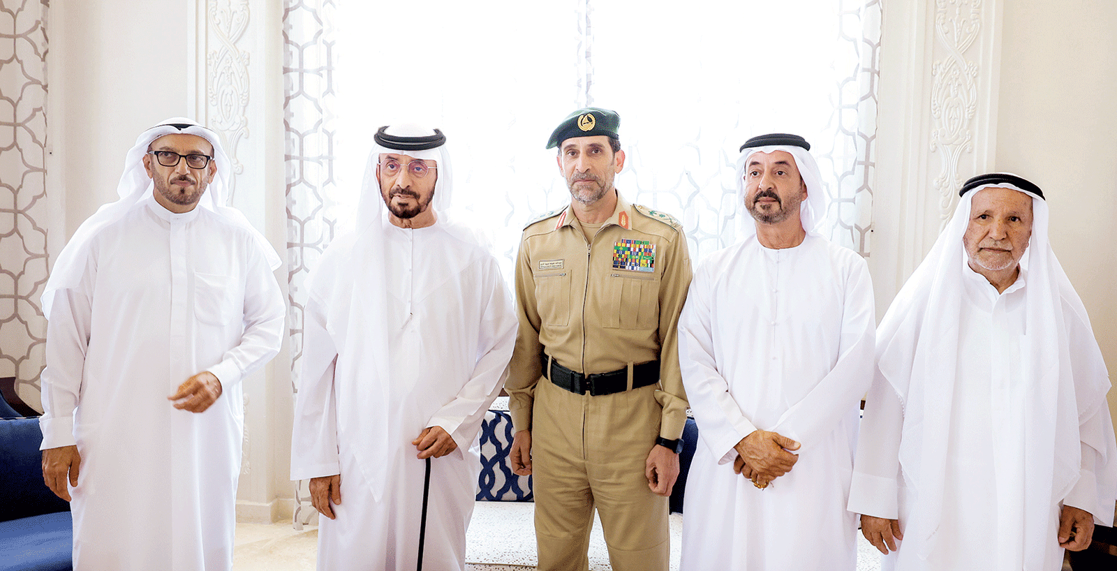 "محمد بن خليفة وعبدالله المري ومحمد المري وسلطان من مجرن"