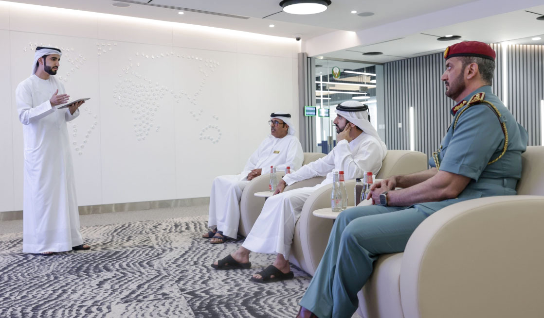 "سموه خلال الاطلاع على خطط الإدارة"