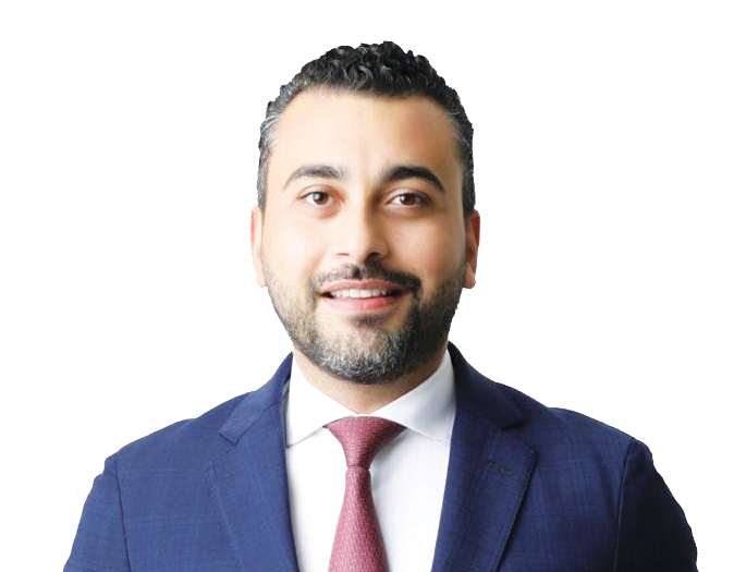 "دانيال تقي الدين"