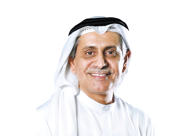 أدباء إماراتيون وعرب يحاورون جمهور «الشارقة للكتاب»