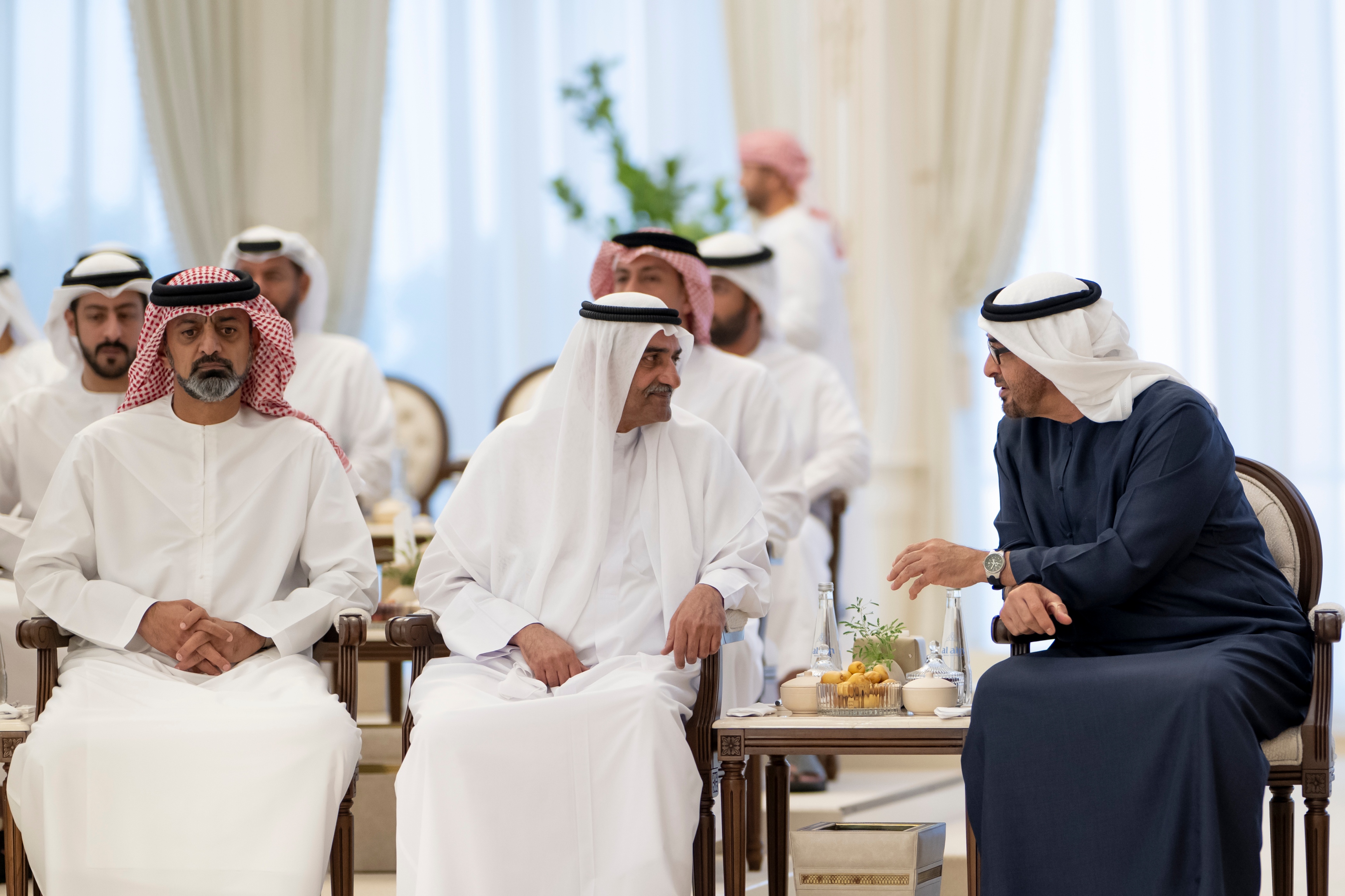 "وام"