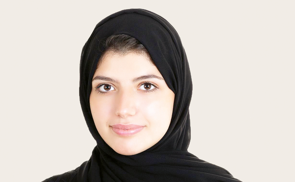 "نوف آل علي"