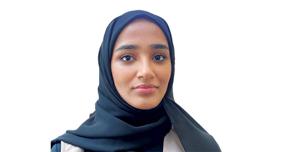 "مريم الظاهري"