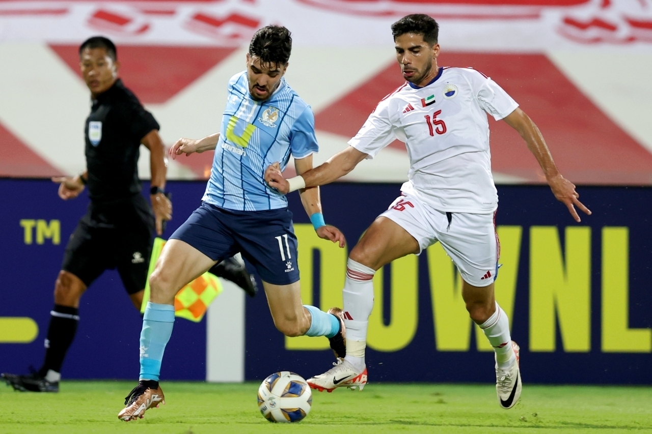 "جانب من مباراة الشارقة والفيصلي الأردني | تصوير: سالم خميس"