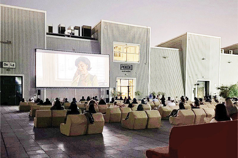 سينما الهواء الطلق في دبي تستأنف عروضها