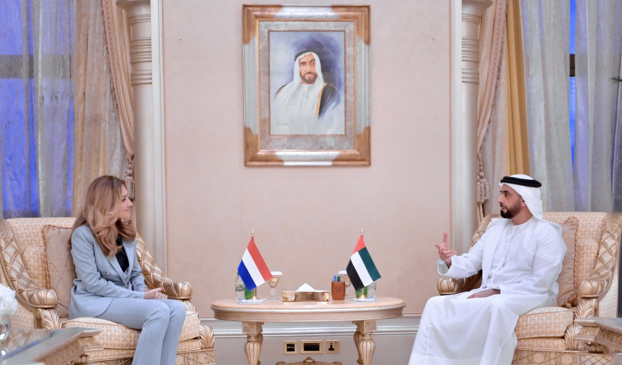 "سموه خلال استقباله وزيرة العدل الهولندية"