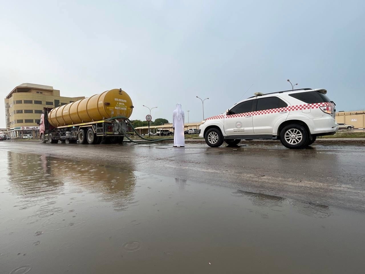 "استعدادات مبكرة لموسم الأمطار"