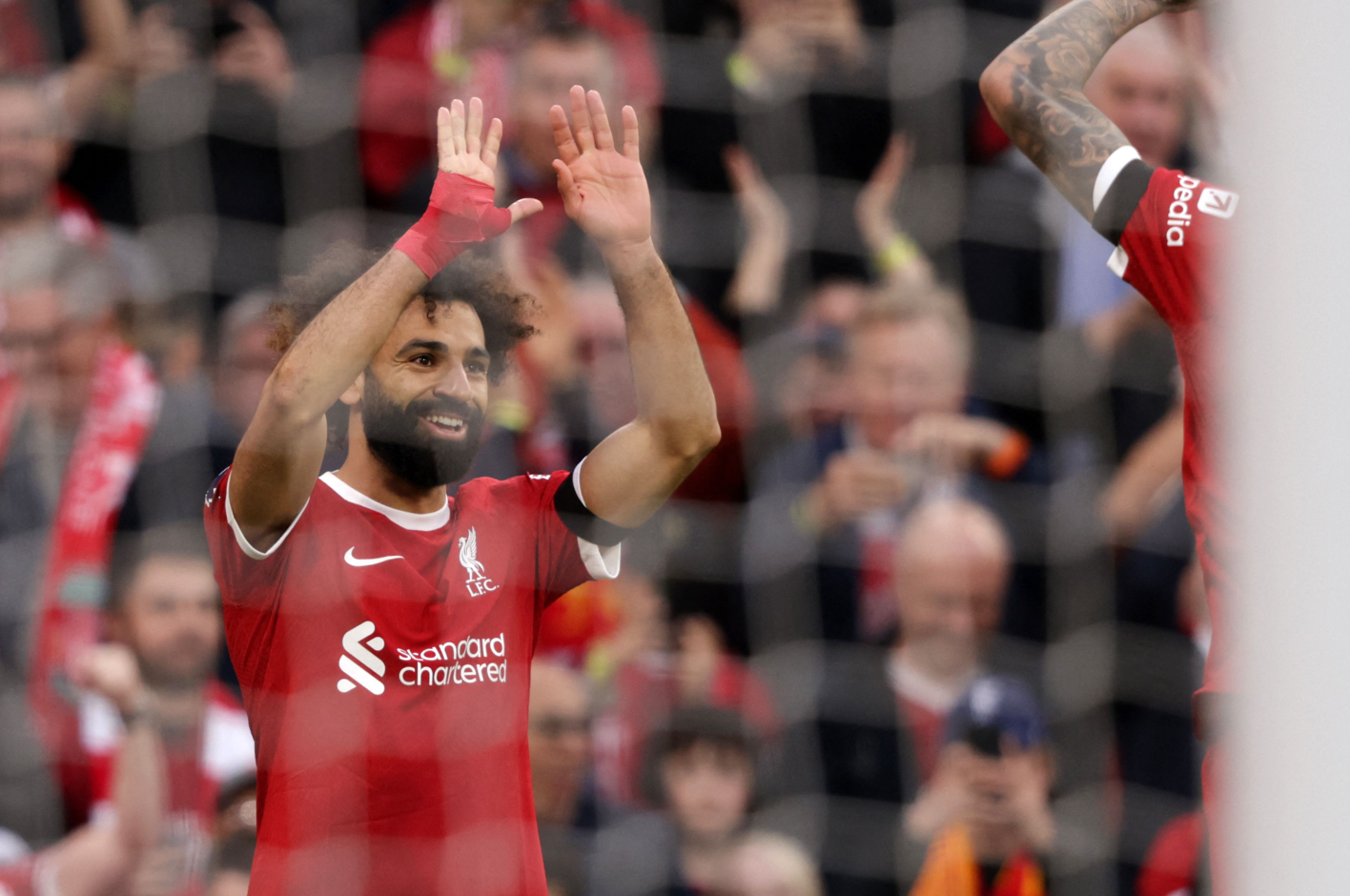 ليفربول يقسو على نوتينغهام فورست بثلاثية ويحتل المركز الثالث بالدوري الإنجليزي مؤقتاً