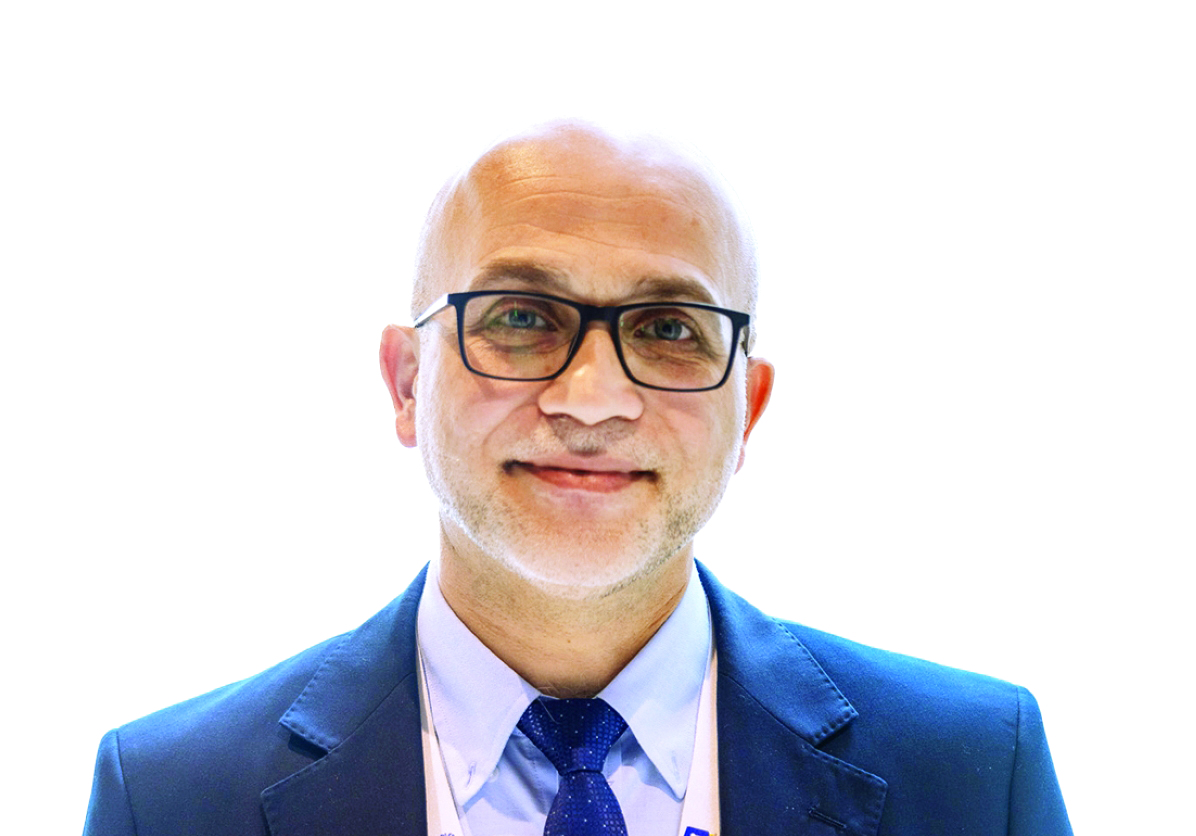 "أنس أبو بكر"