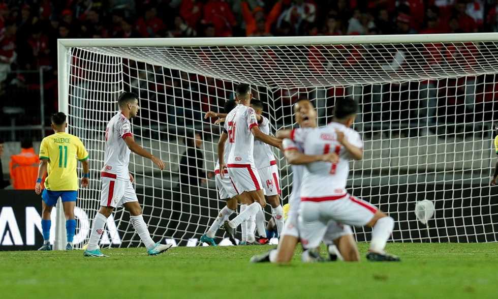 الوداد يحقق فوزاً مقلقاً على صن داونز في ذهاب نهائي الدوري الأفريقي
