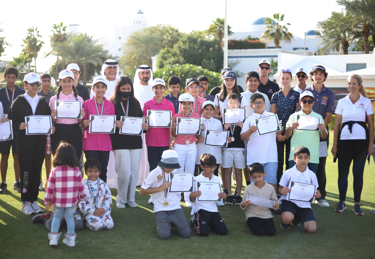 "جانب من تكريم المشاركين في النسخة الأولى | أرشيفية"