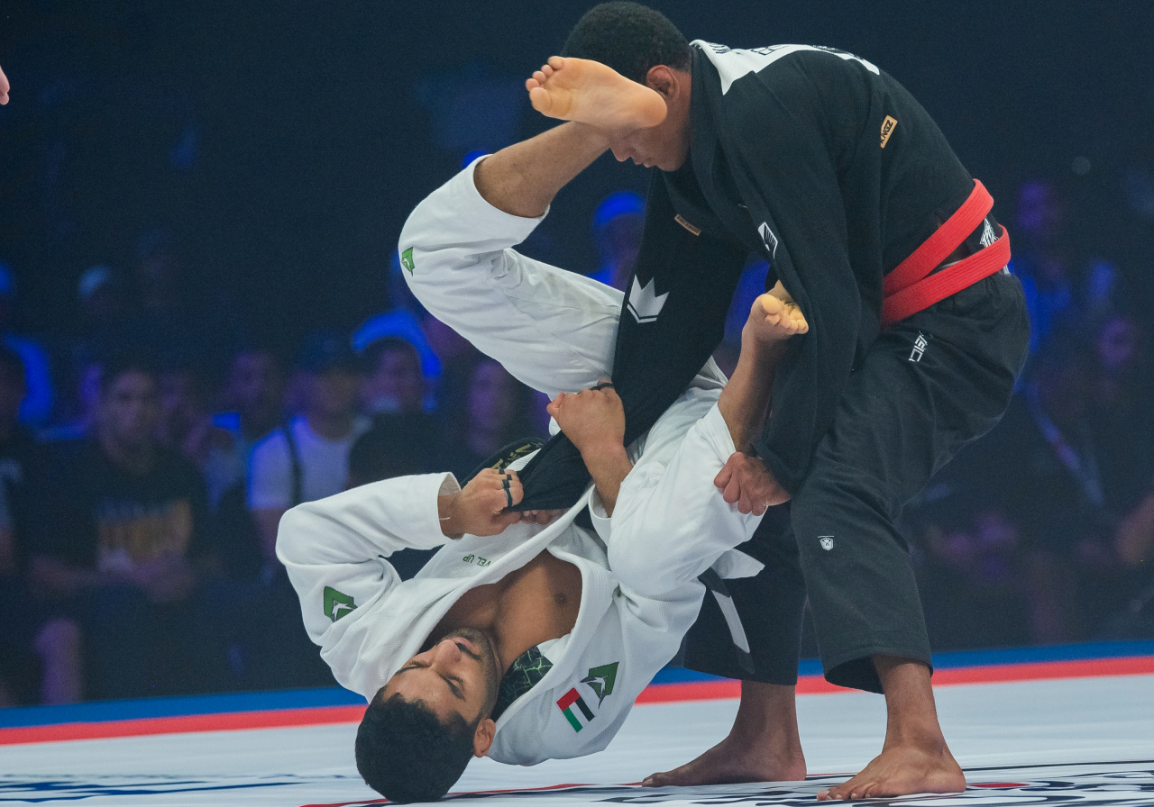 "منافسات قوية في ختام البطولة"