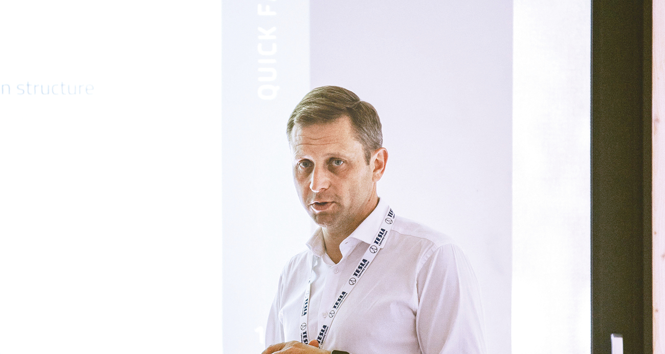 "دوشان ليتشاردوس"