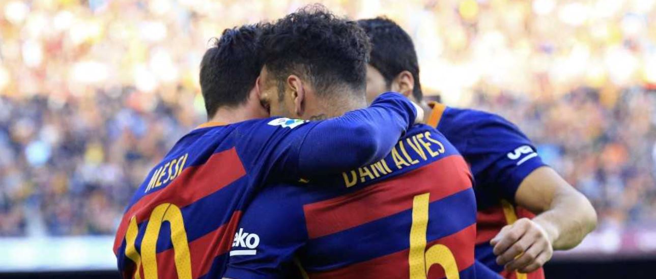 أسطورة برشلونة مهدد بالحبس 9 سنوات