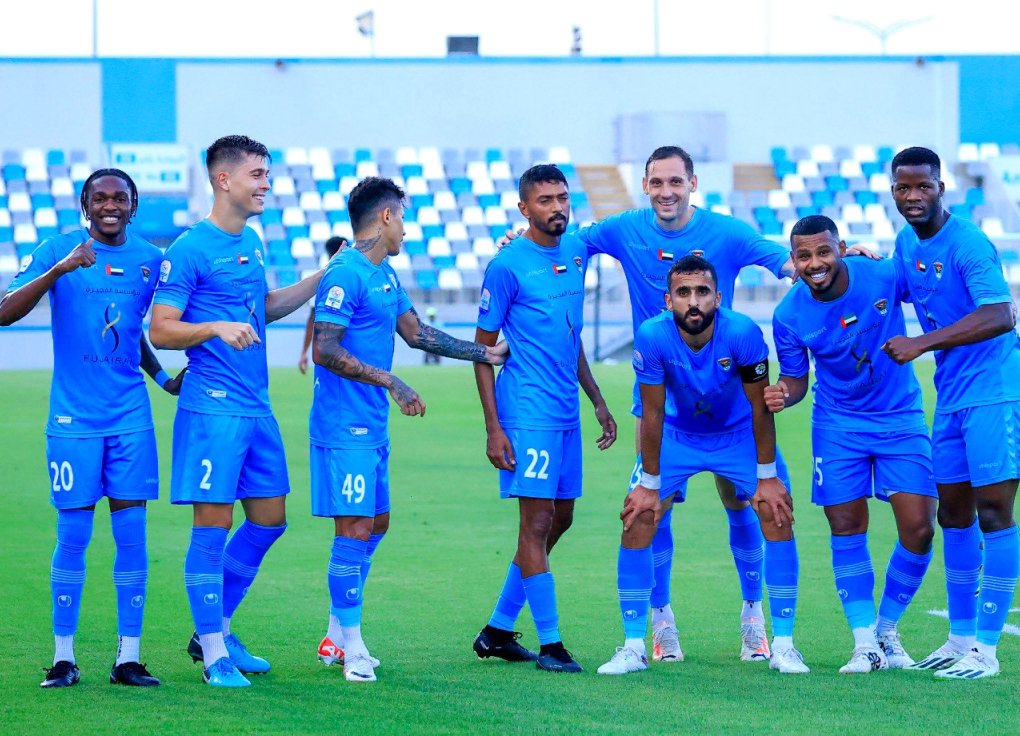 "فرحة لاعبي دبا الفجيرة بالفوز على الجزيرة الحمراء | البيان"