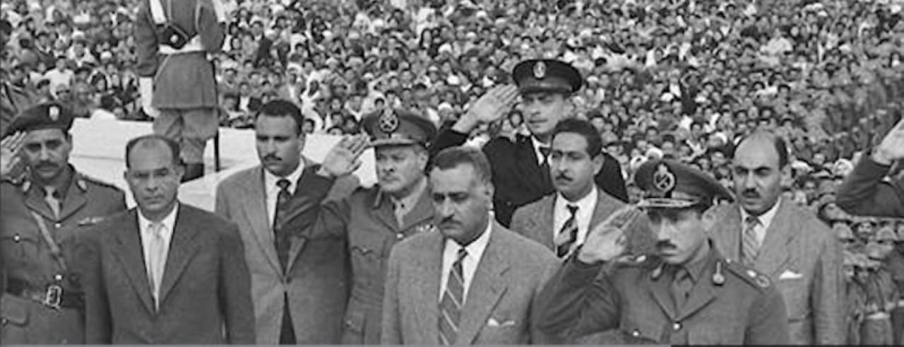 "1956 توحيد جيوش مصر وسوريا والأردن تحت القيادة المصرية."