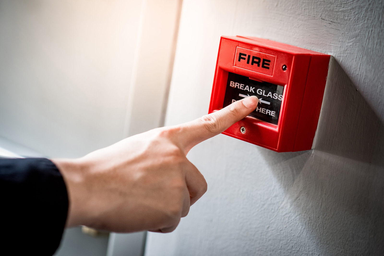 توبيخ برلماني أمريكي عطَّل تصويتاً مهماً بإطلاق جرس إنذار الحرائق