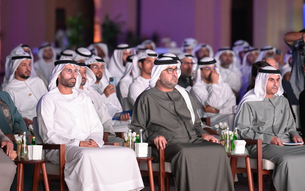 حمدان بن زايد: «سرد الذهب» ساهمت في اكتشاف وتكريم المواهب