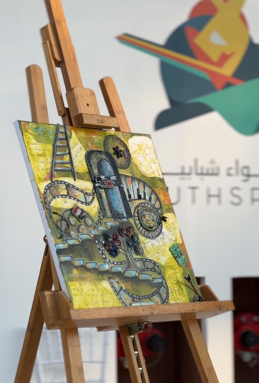 "مهرة النيادي رسمت لوحة محورها الطاقة الشمسية في الإمارات | من المصدر"