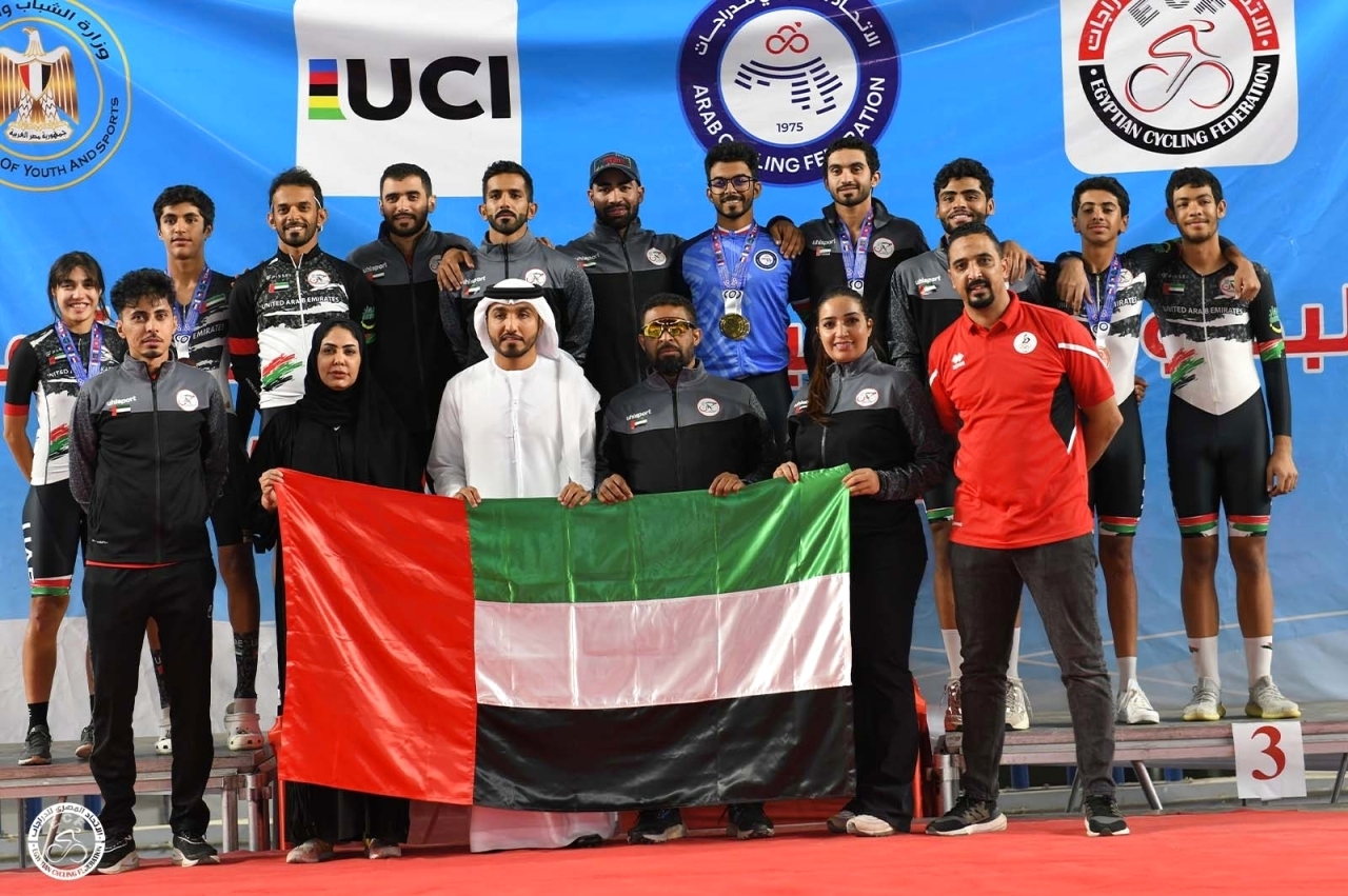 "بعثة منتخب الدراجات قبل المغادرة | من المصدر"