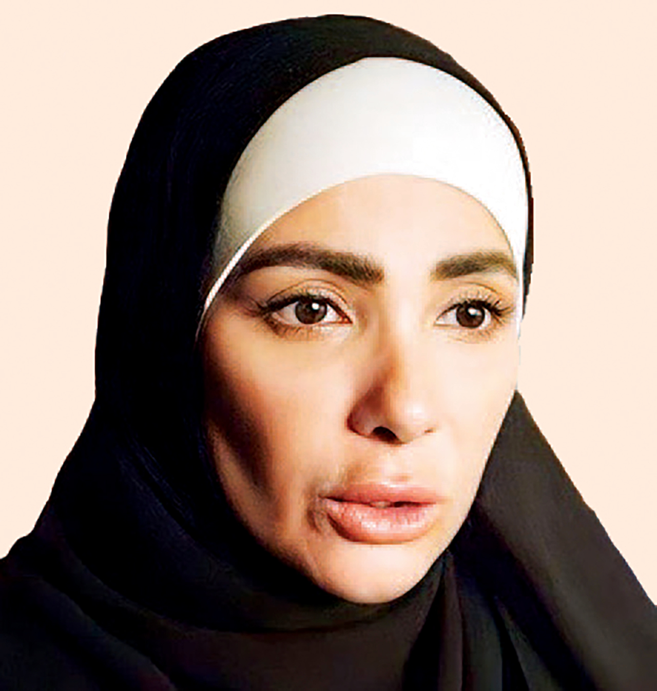 "منى زكي"