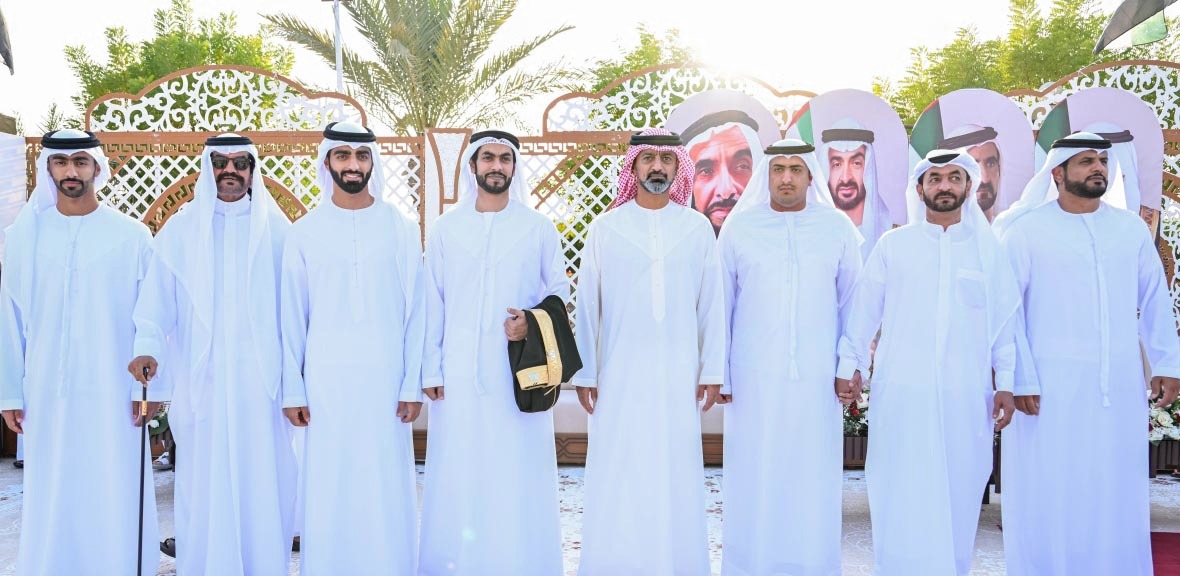 "عمار بن حميد خلال حضوره أفراح بن غدير وبن هندي | وام"
