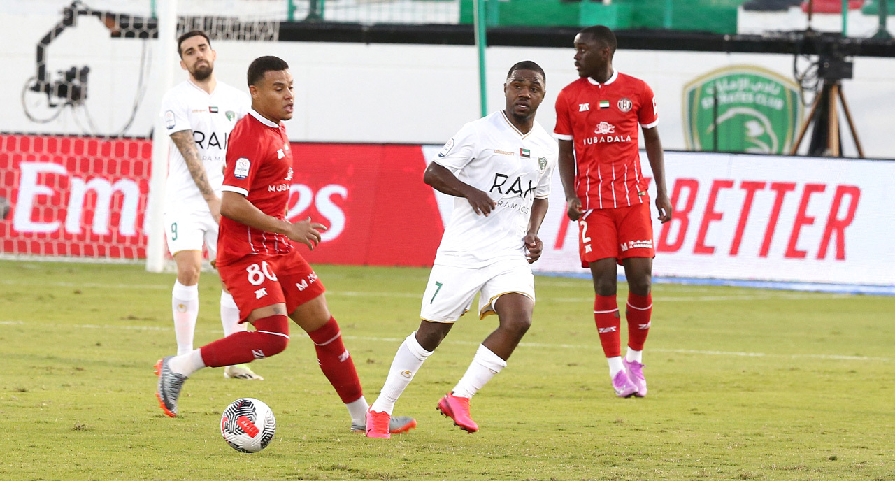 "جانب من لقاء الإمارات والجزيرة في الدوري | البيان"