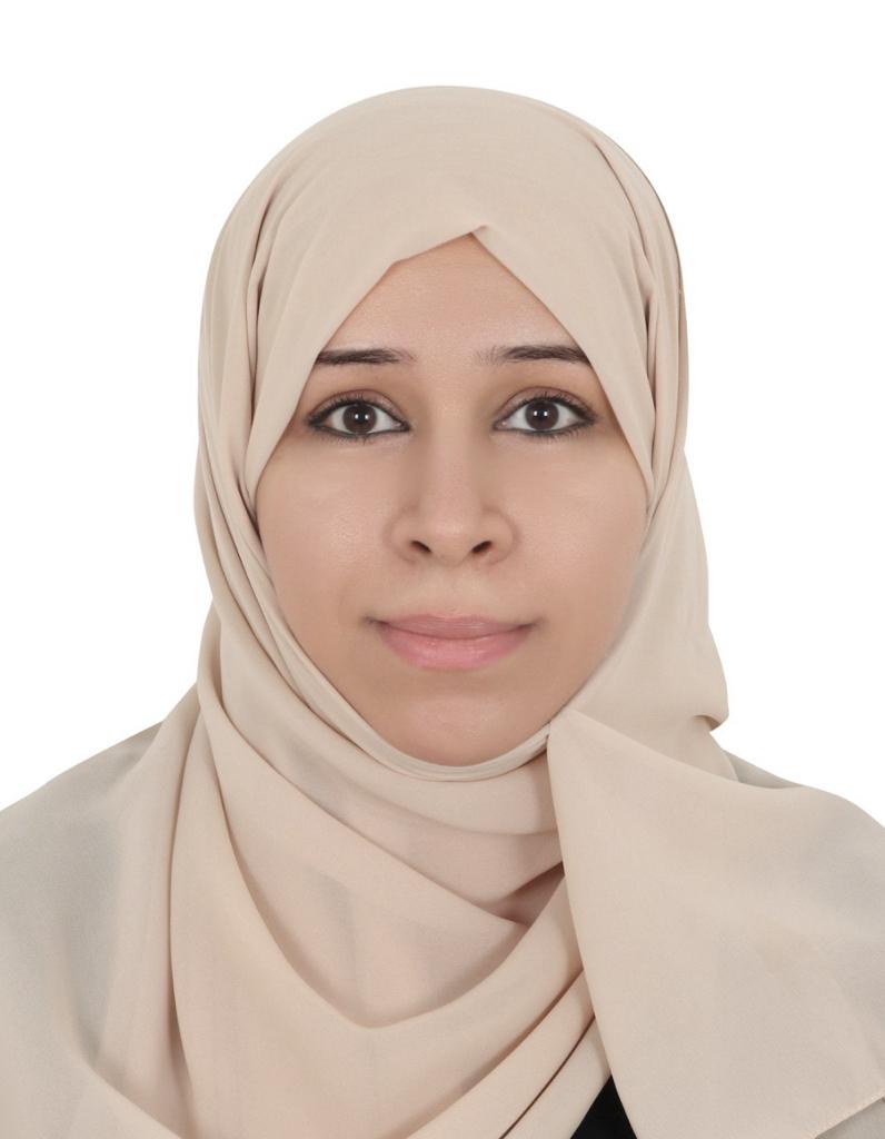"فاطمة الظاهري"
