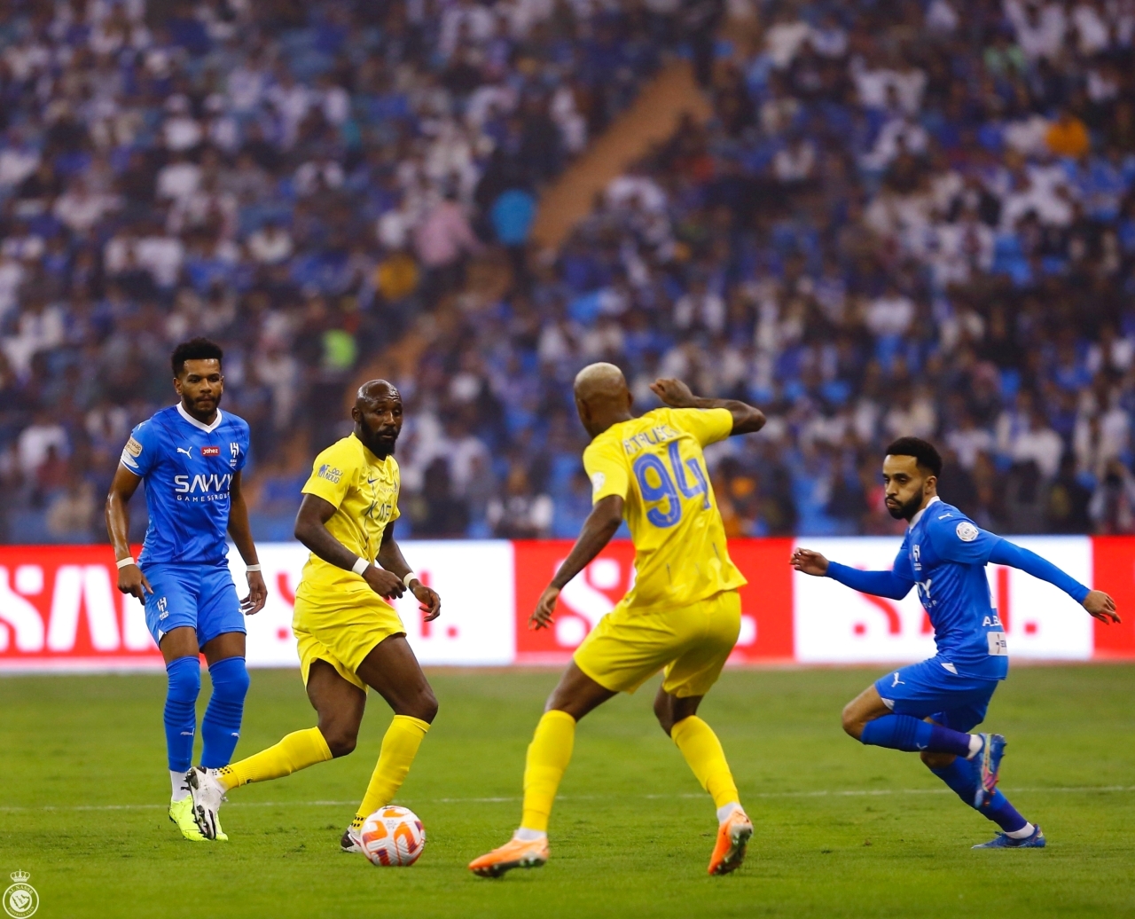 "من لقاء الهلال والنصر الأخير في الدوري السعودي | البيان"
