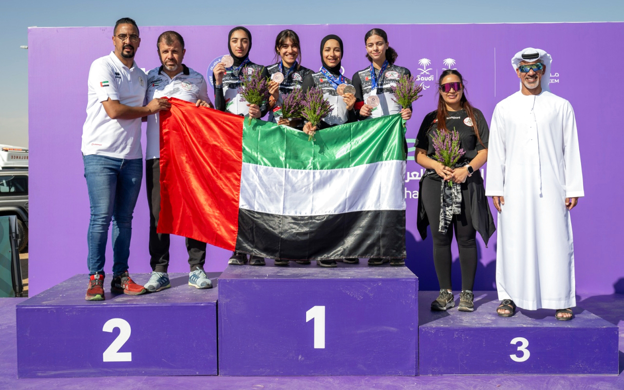"من تتويج منتخب الإمارات للإناث | من المصدر"