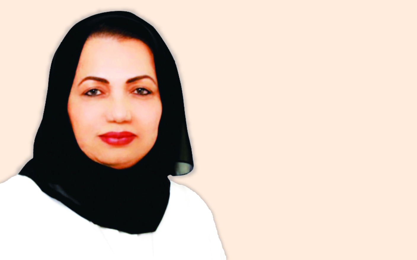 "عائشة سلطان"