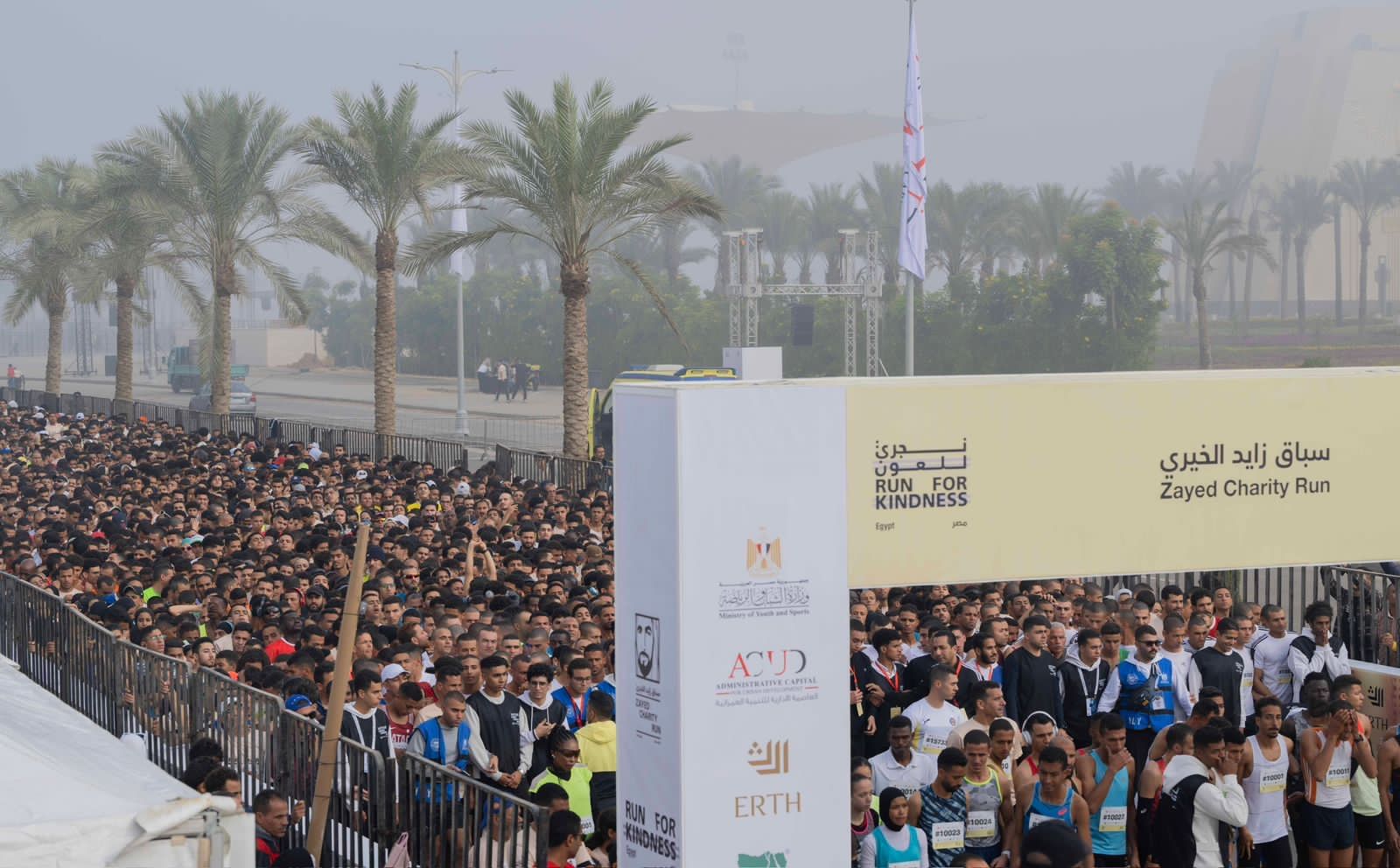 نجاح كبير للنسخة الثامنة من سباق زايد الخيري في مصر بمشاركة 31 ألف متسابق