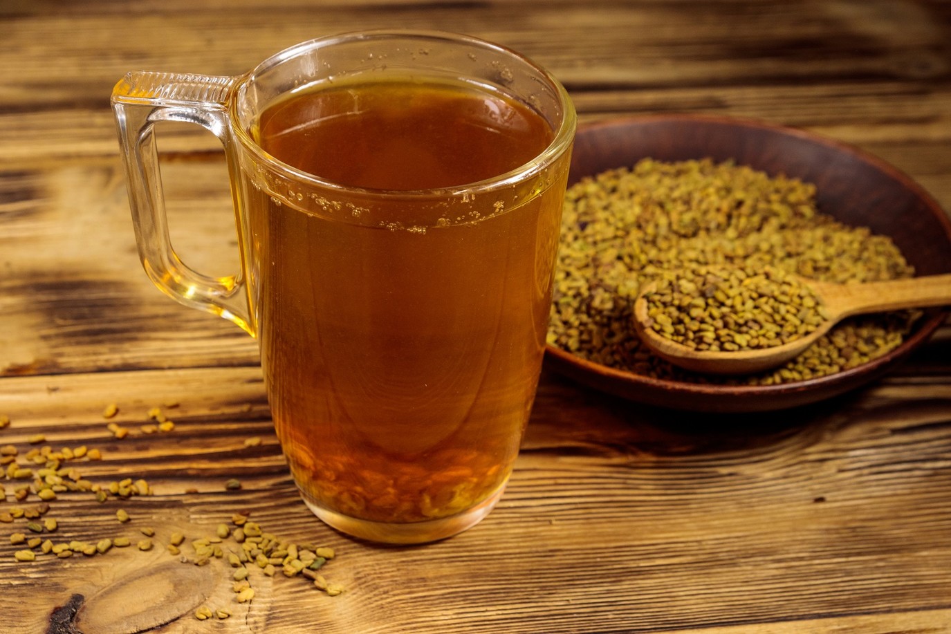 مستودع للعلاجات الطبيعية .. ما تأثير شرب ماء الحلبة على الريق؟