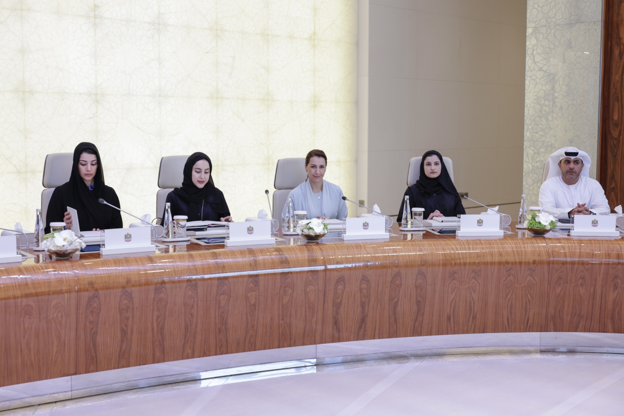 "ريم الهاشمي وشما المزروعي ومريم المهيري وسارة الأميري وعبد الله النعيمي | تصوير: خليفة اليوسف"