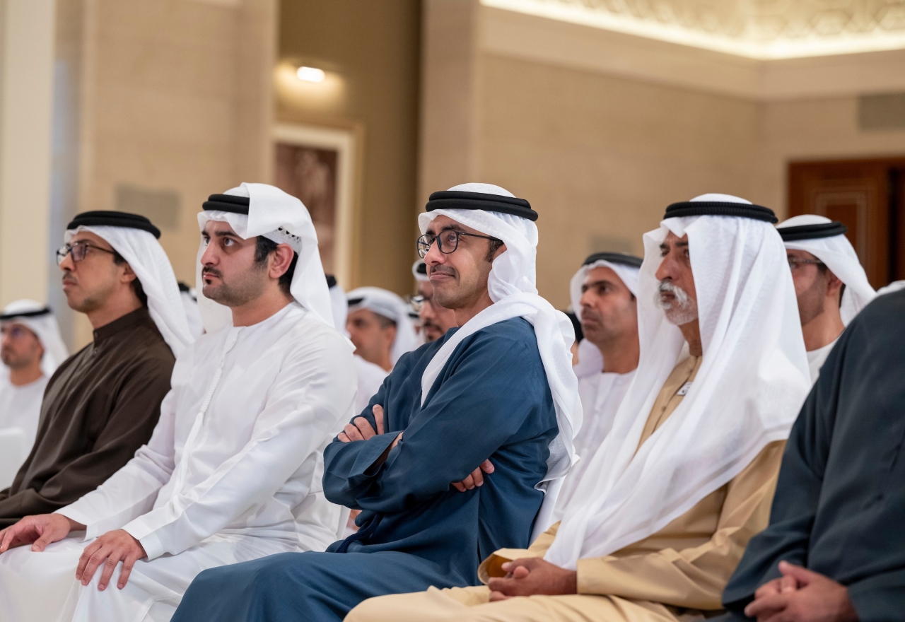 "منصور بن زايد ومكتوم بن محمد وعبدالله بن زايد ونهيان بن مبارك"