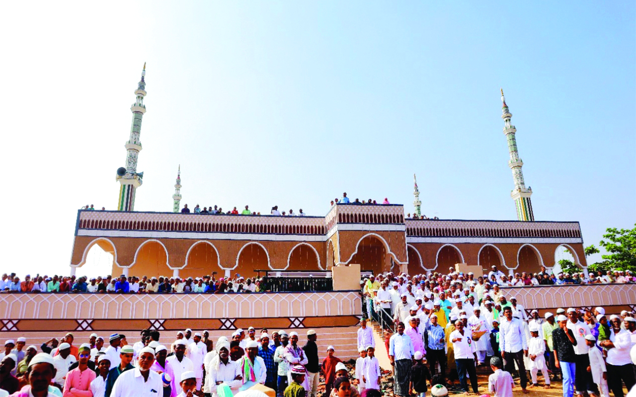 "خلال افتتاح المسجد الجديد في ولاية ماديا براديش الهندية / من المصدر"