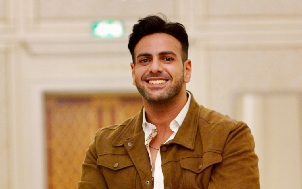 "محمود عز"