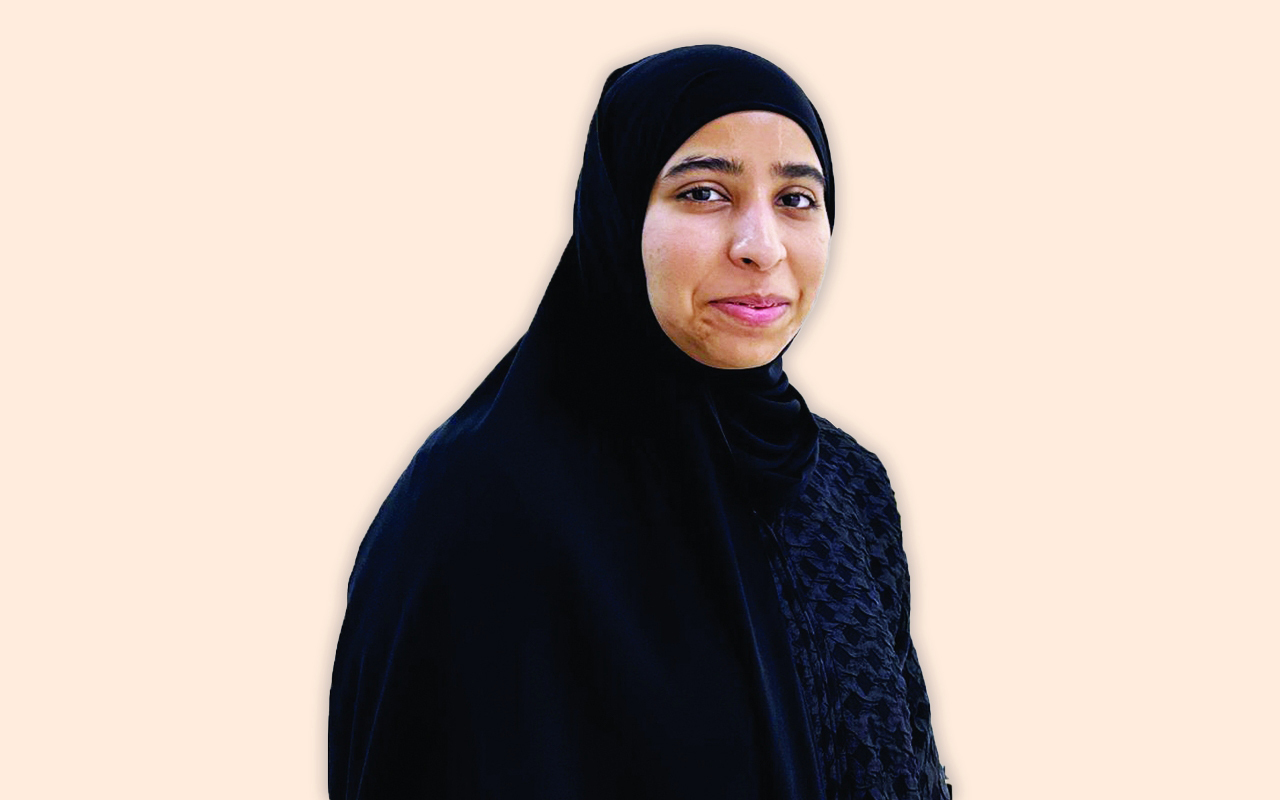 "موزة الحمادي"