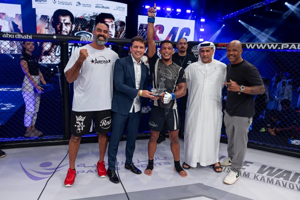 البرازيلي داسيلفا بطل النزال الرئيس في «دولية محاربي الإمارات»