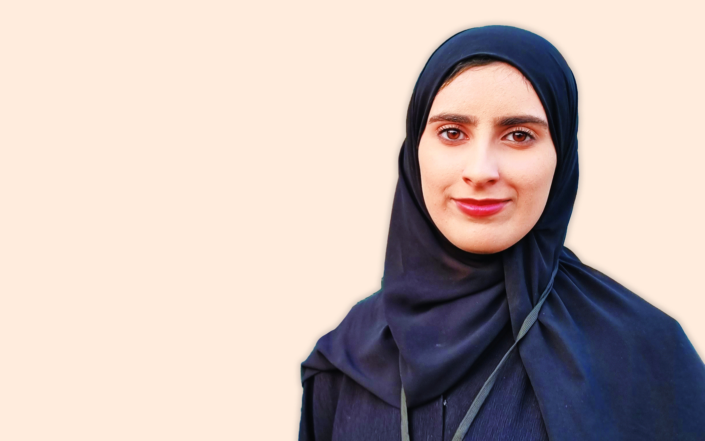 "سارة الزرعوني"