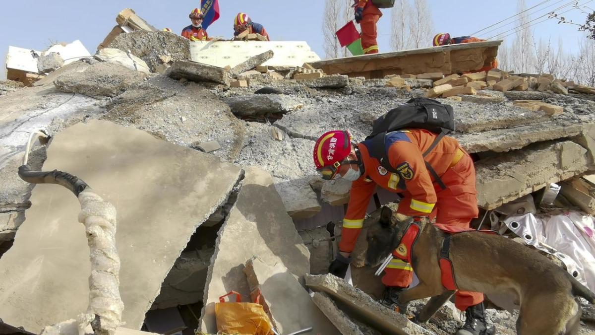 مصرع 47 شخصاً في انزلاق أرضي بالصين