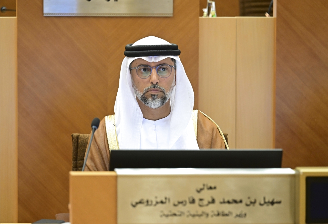 "سهيل المزروعي خلال الرد على أسئلة المجلس"
