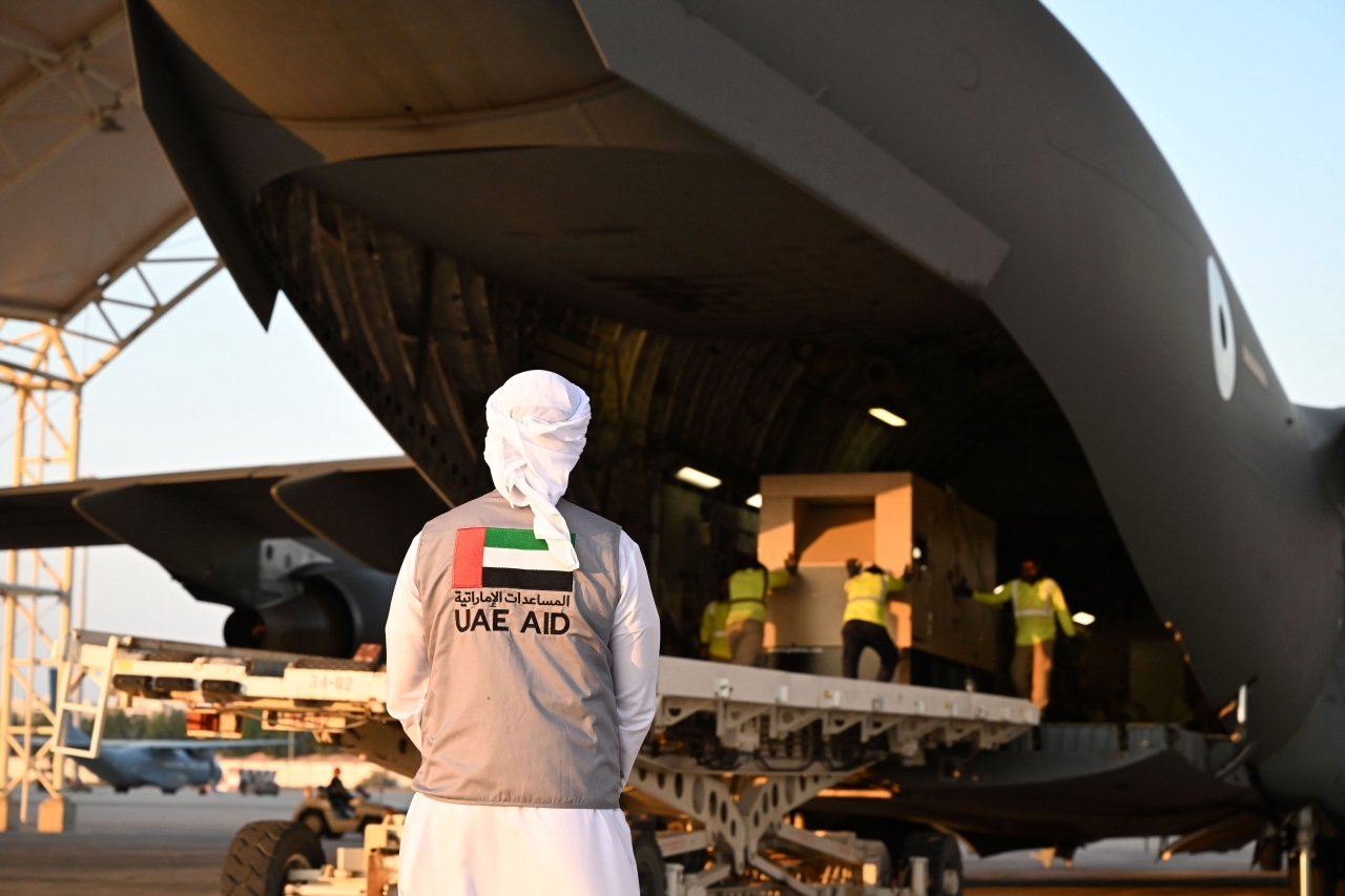 "المساعدات الإماراتية خففت من معاناة الشعب الفلسطيني الشقيق | أرشيفية"