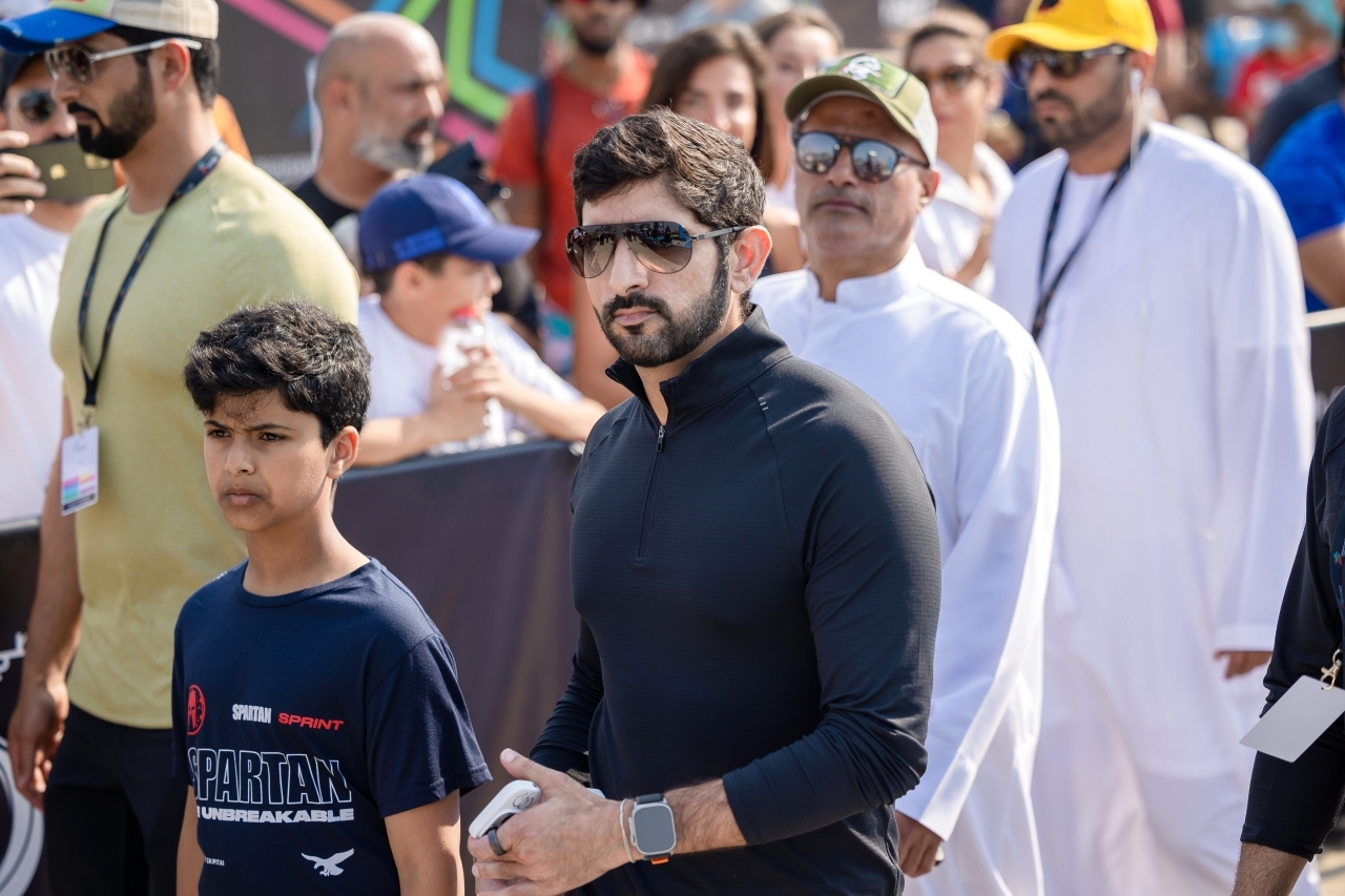 حمدان بن محمد.. فارس الشباب عاشق التحدي