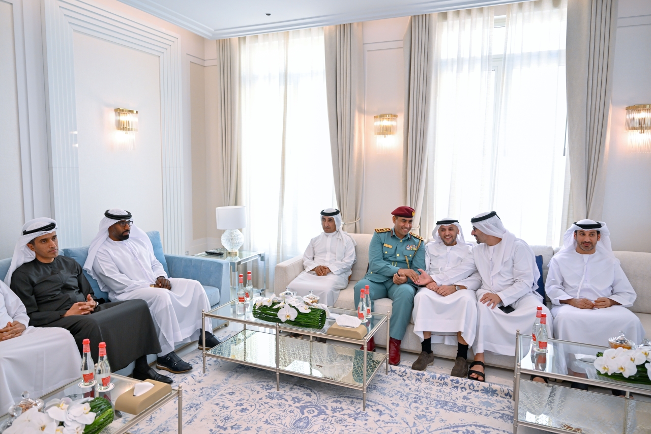 "سعيد آل مكتوم وعبد الله البسطي وعبد الرحمن حارب"