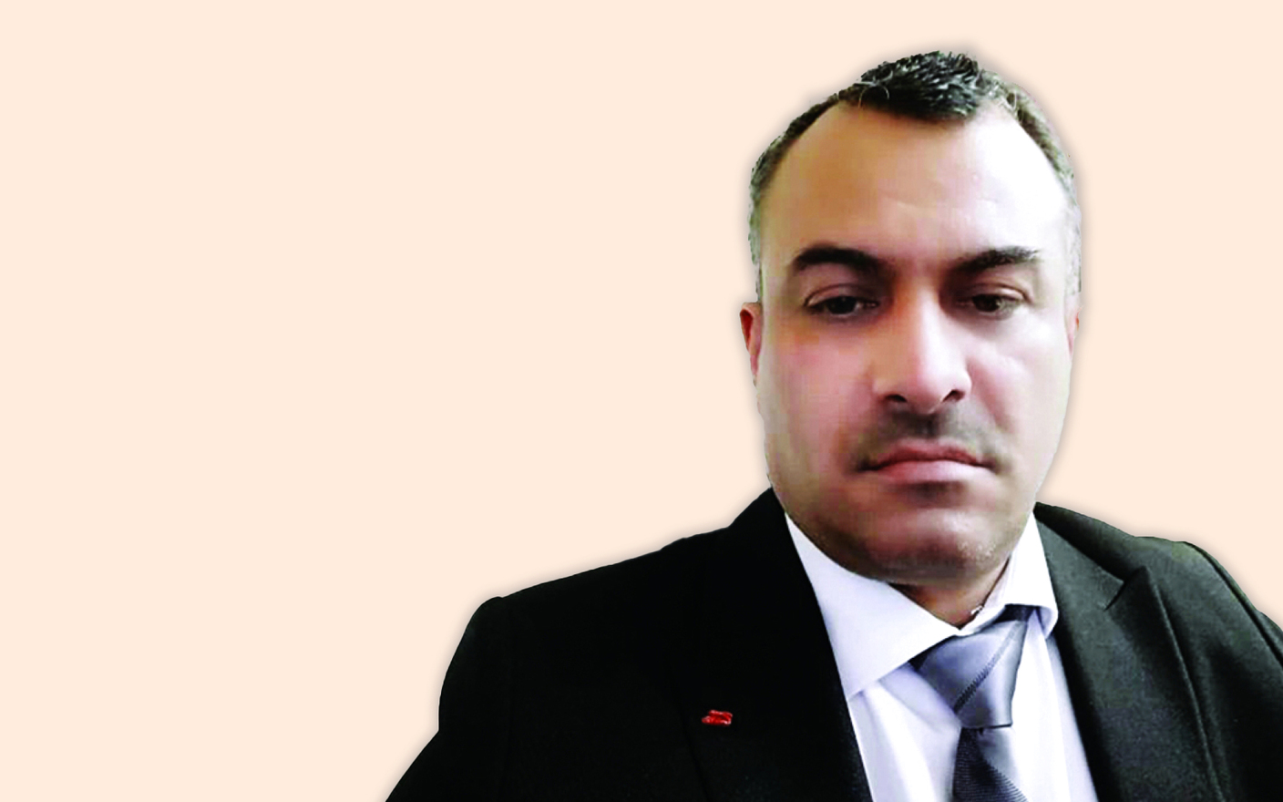 "أنس الخنوس"