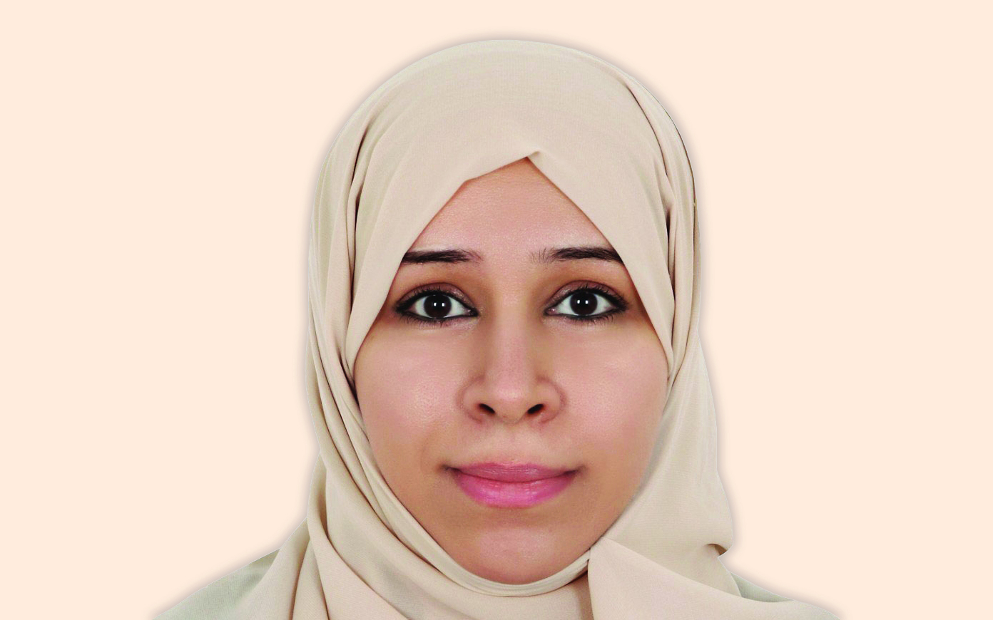 "فاطمة الظاهري"