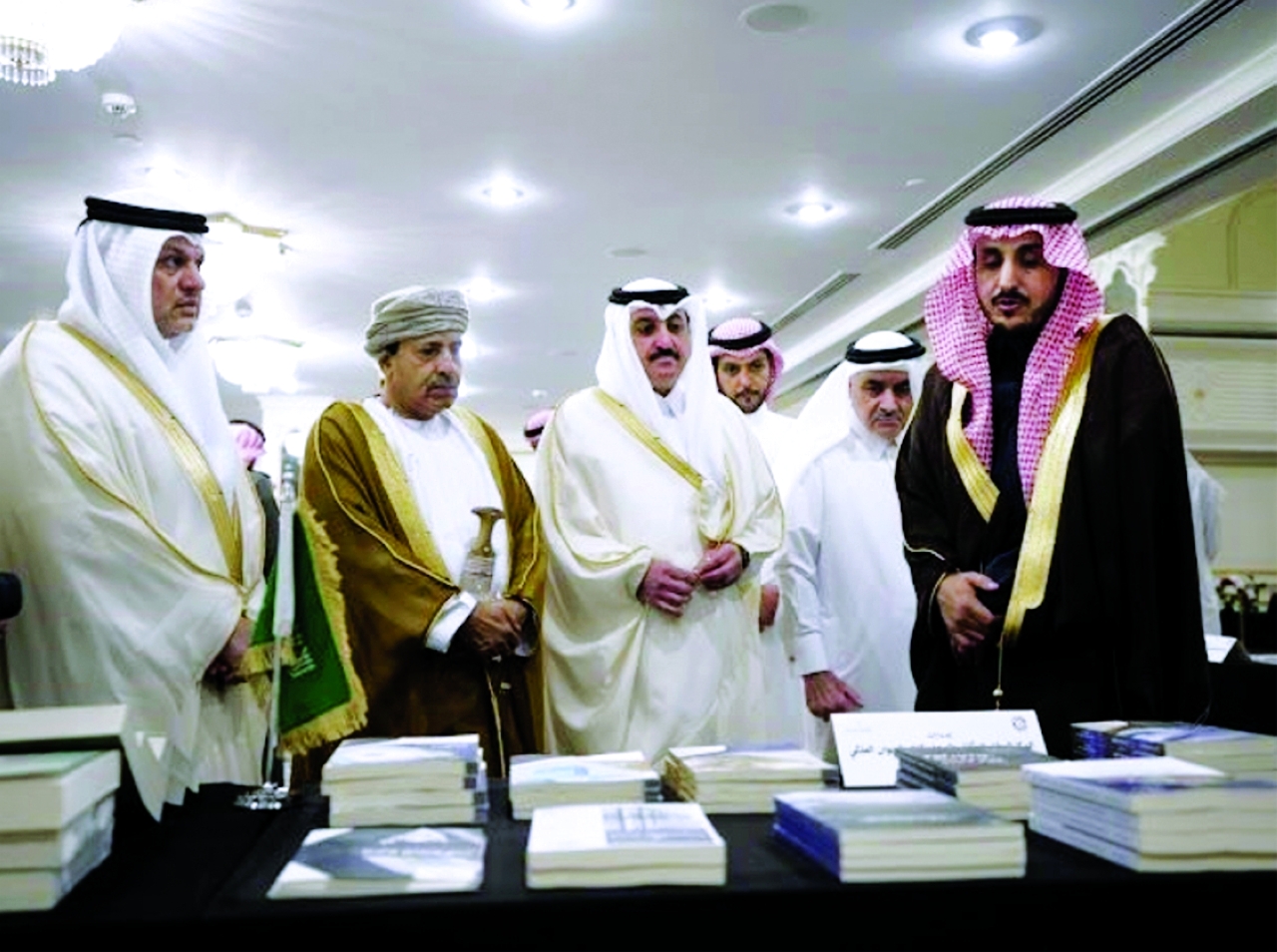 مشاركة نوعية لمركز حمدان بن محمد لإحياء التراث في اجتماع «الأمانة العامة لمراكز الوثائق بدول التعاون»