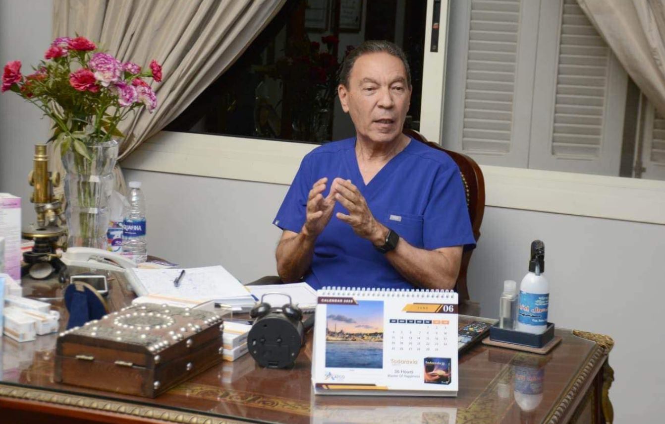 صديق الفقراء.. وفاة الطبيب المصري الشهير هاني الناظر بعد صراع مع المرض