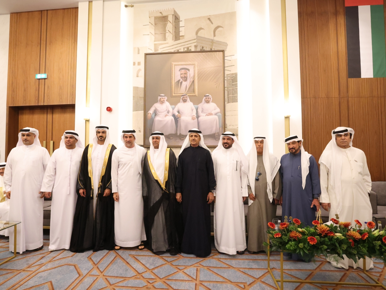"عبدالله المري وإسماعيل القرقاوي وعبد اللطيف القرقاوي وعبدالله السركال وصديق القرقاوي ونبيل القرقاوي\r\nومنصور القرقاوي والعريس"